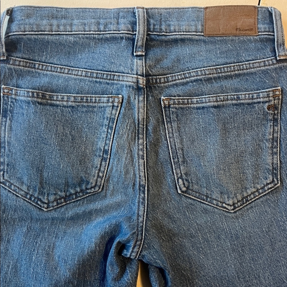 Madewell Ainsdale Wash Mid-Rise Perfect Vintage Jean Knee-Rip Edition Size 24 - Picture 6 of 6